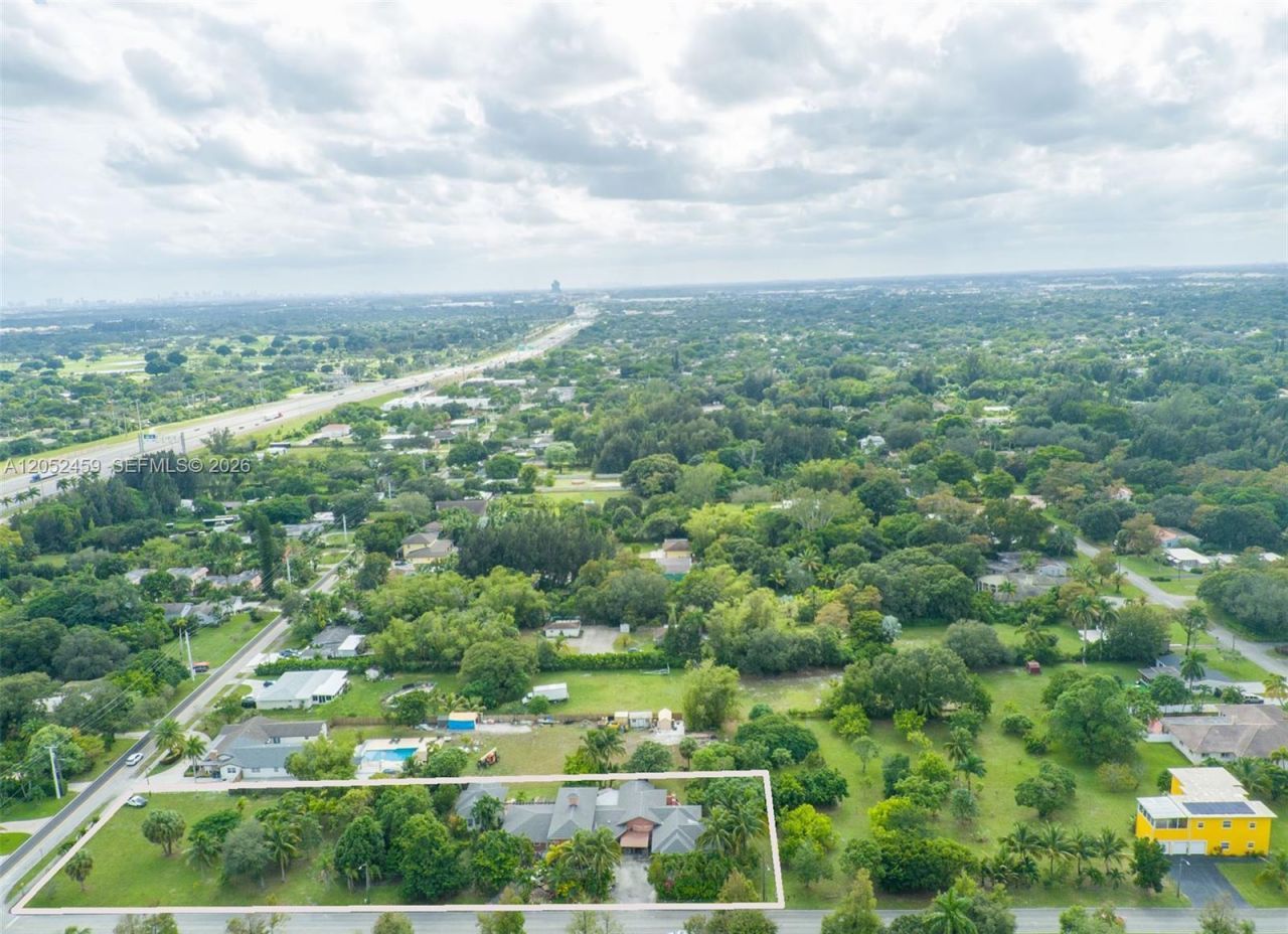 5400 Palm Tree Rd , Plantation, FL 33317 Photo