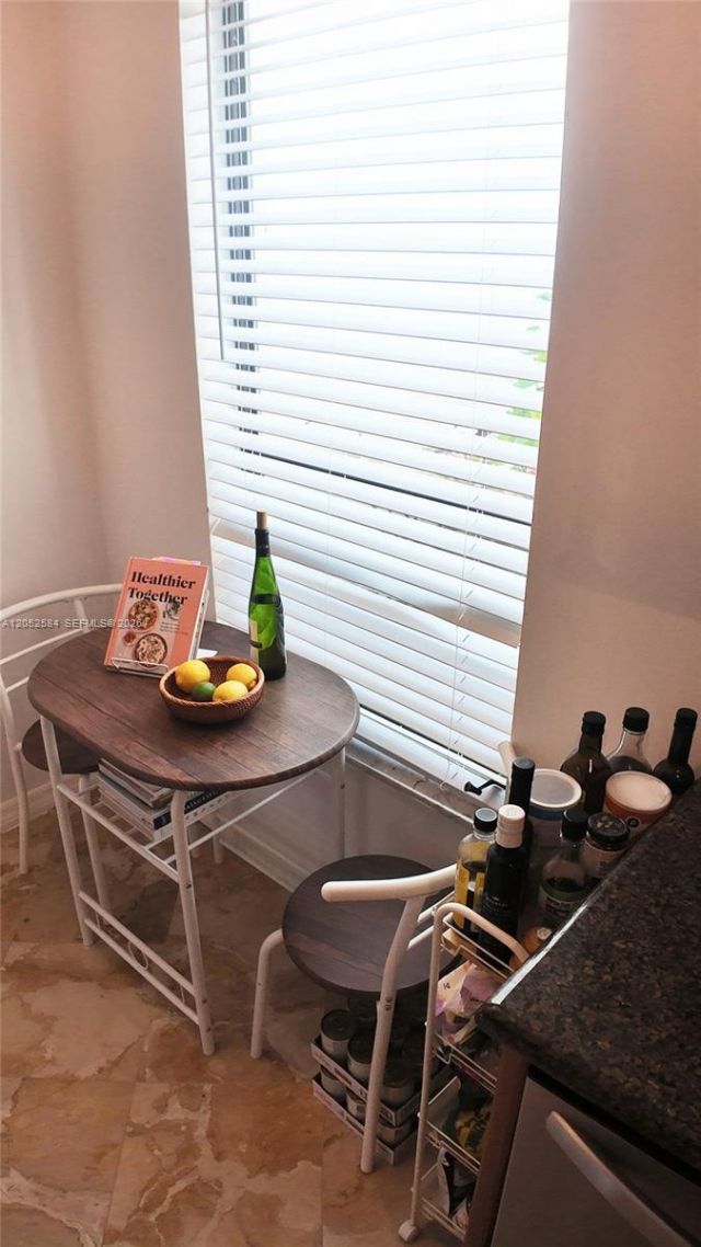 900 NW Greensward Ln, Unit 111-G, Delray Beach, FL 33445 Photo