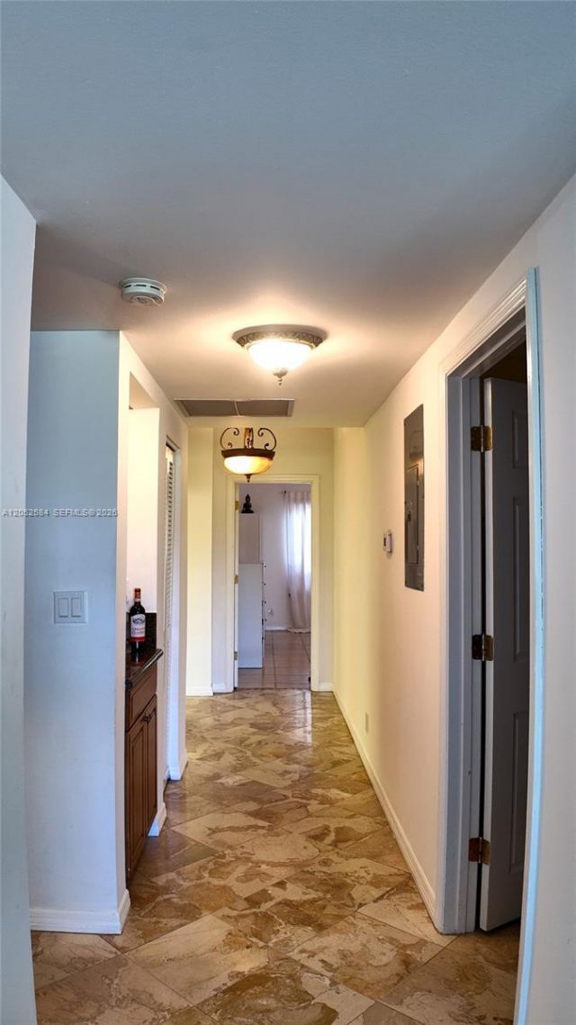 900 NW Greensward Ln, Unit 111-G, Delray Beach, FL 33445 Photo
