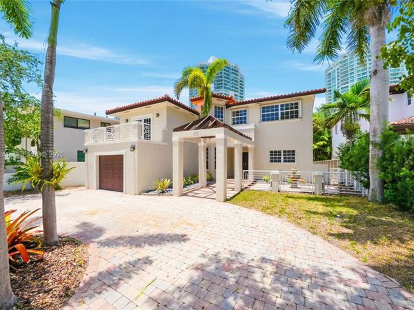 235 Atlantic Ave, Sunny Isles Beach, FL 33160
