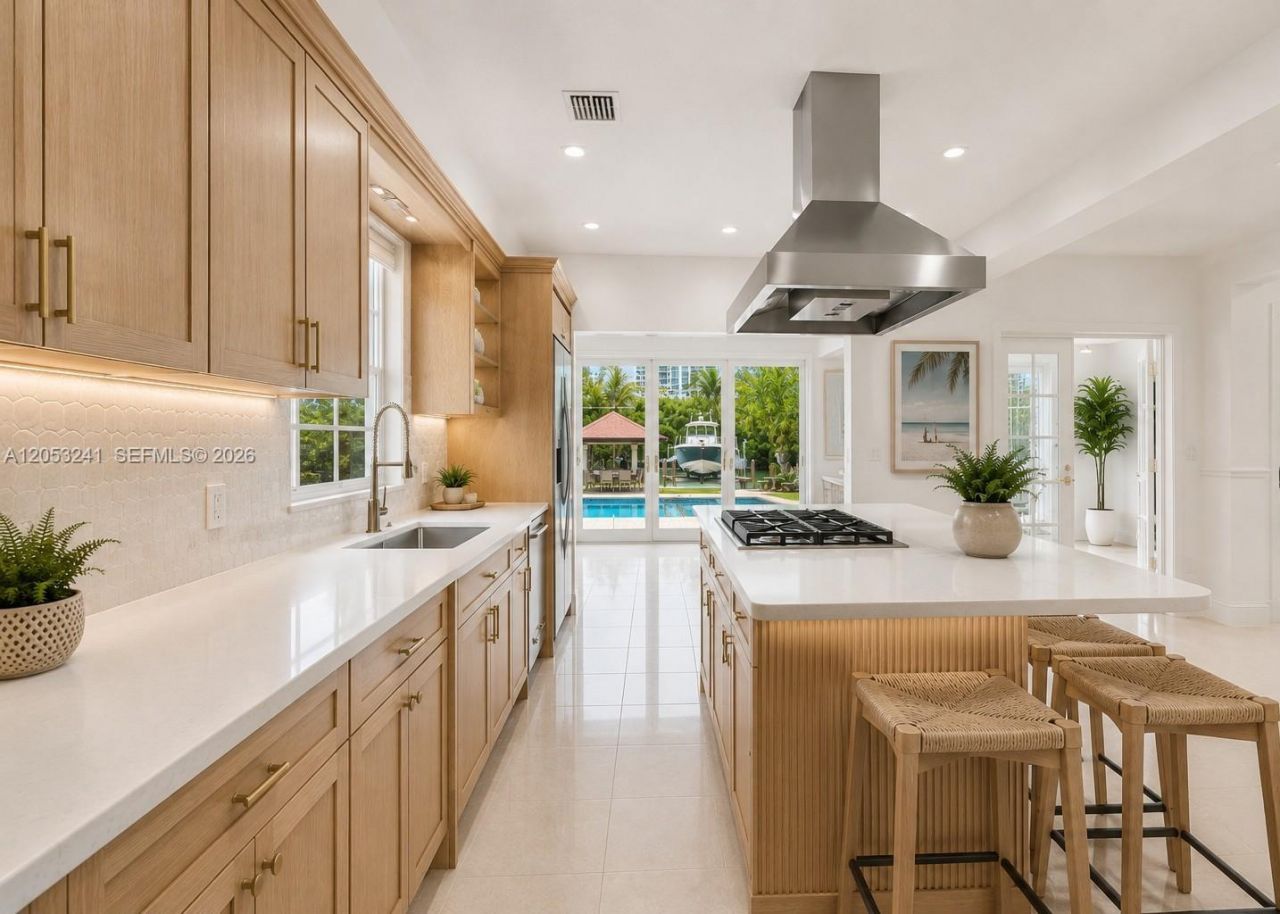 235 Atlantic Ave, Sunny Isles Beach, FL 33160 Photo