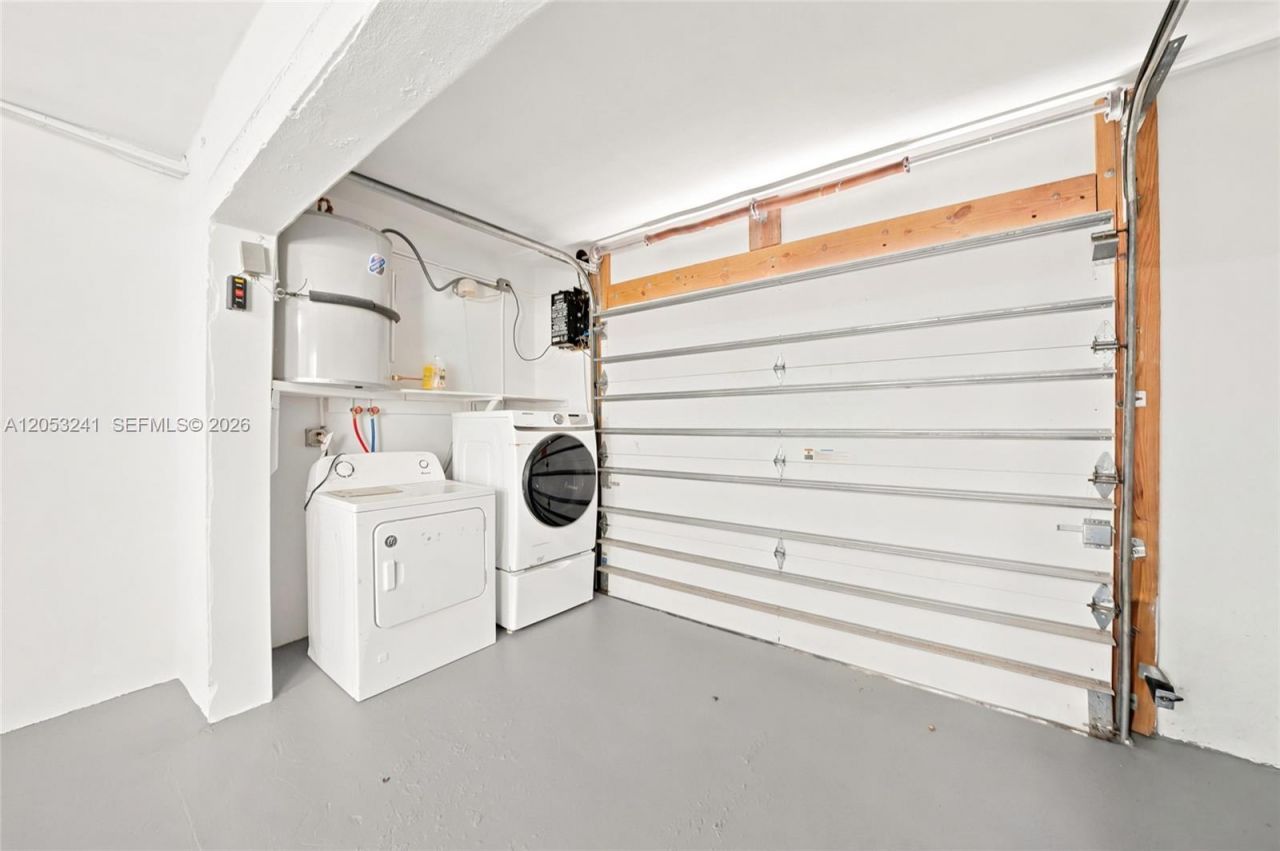235 Atlantic Ave, Sunny Isles Beach, FL 33160 Photo