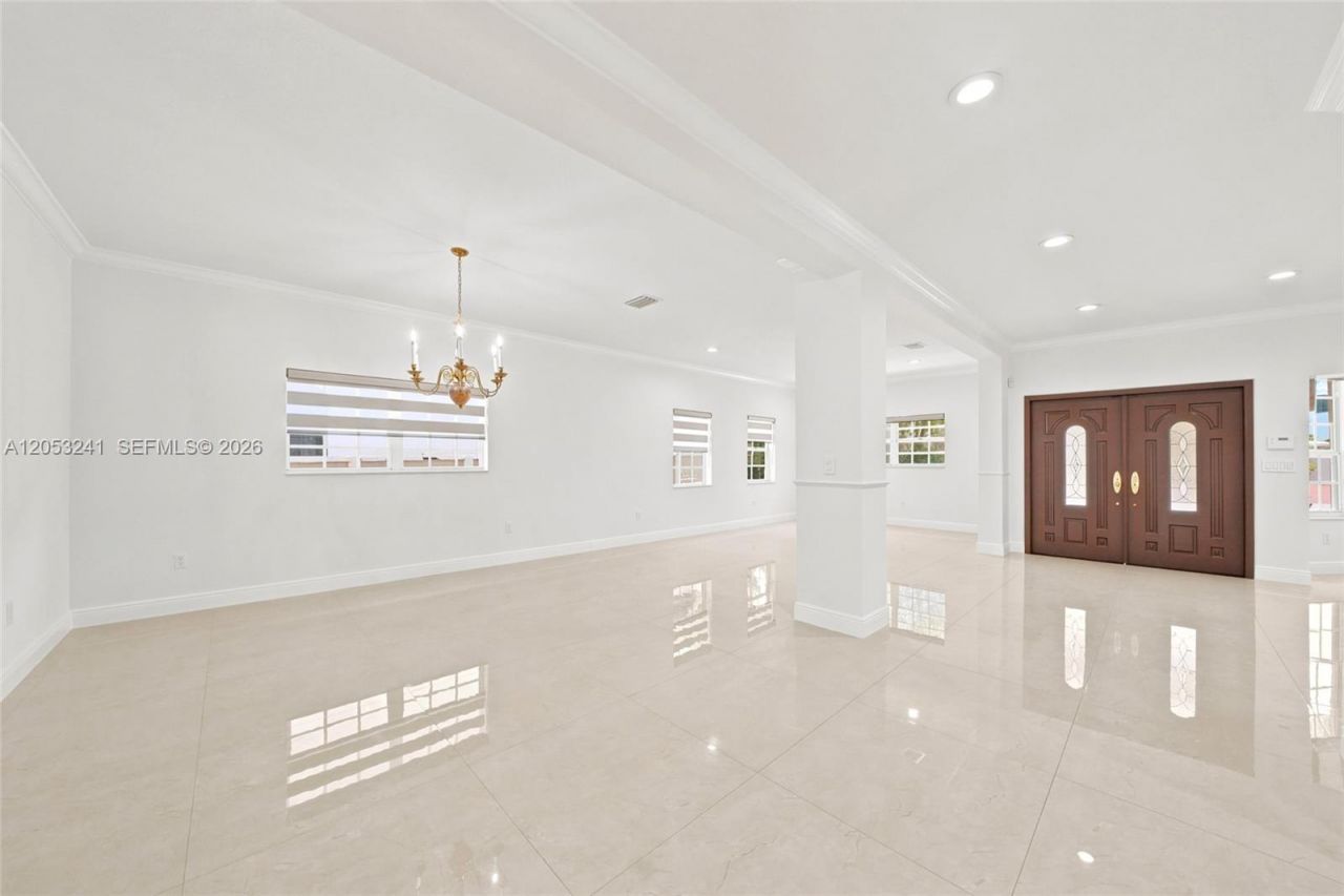 235 Atlantic Ave, Sunny Isles Beach, FL 33160 Photo