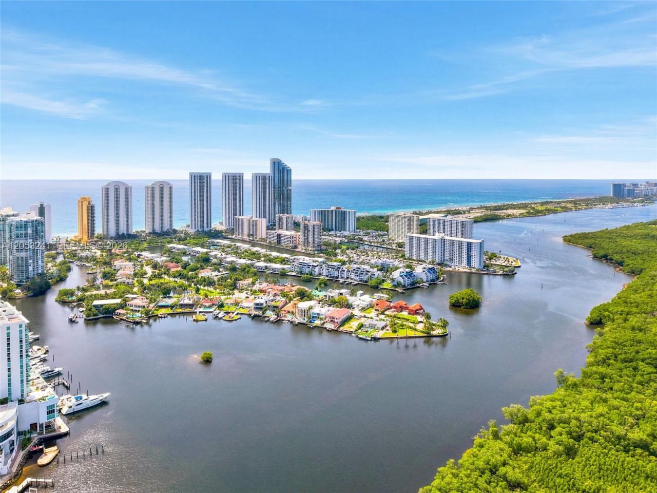 235 Atlantic Ave, Sunny Isles Beach, FL 33160 Photo