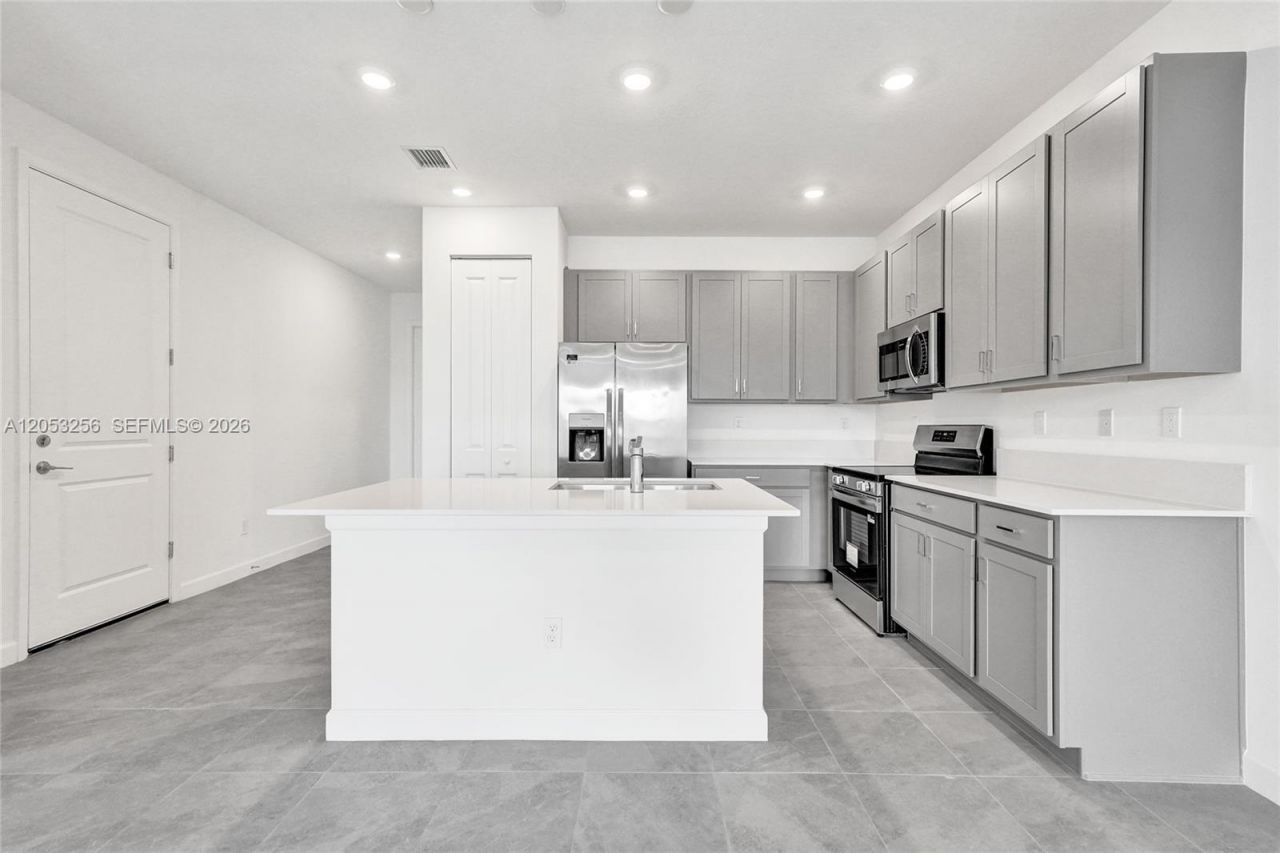 3783 Harborside Ave , Fort Pierce, FL 34946 Photo