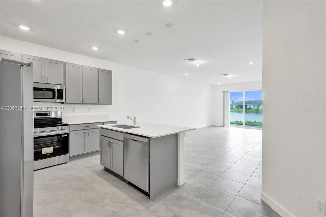 3783 Harborside Ave , Fort Pierce, FL 34946 Photo