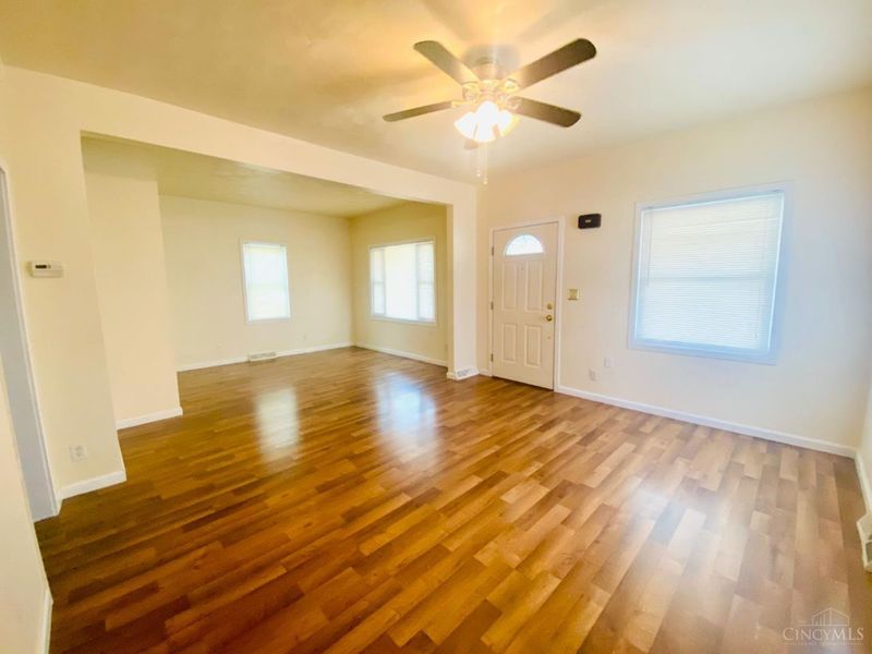 284 S Howard Street, Sabina, OH 45169 Photo 10
