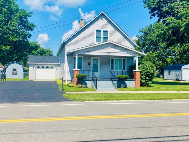 284 S Howard Street, Sabina, OH 45169 Photo 2