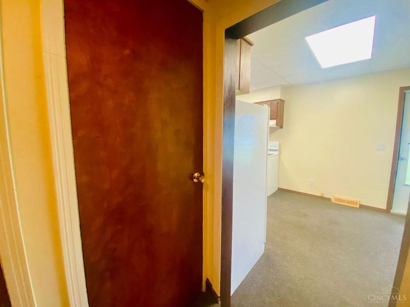 284 S Howard Street, Sabina, OH 45169 Photo 24