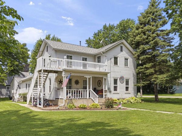 221 Castle Street , Sandwich, IL 60548
