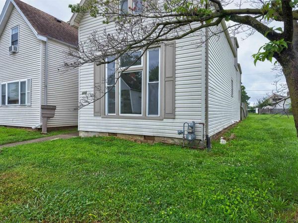 1210 N Third Avenue, Evansville, IN 47710