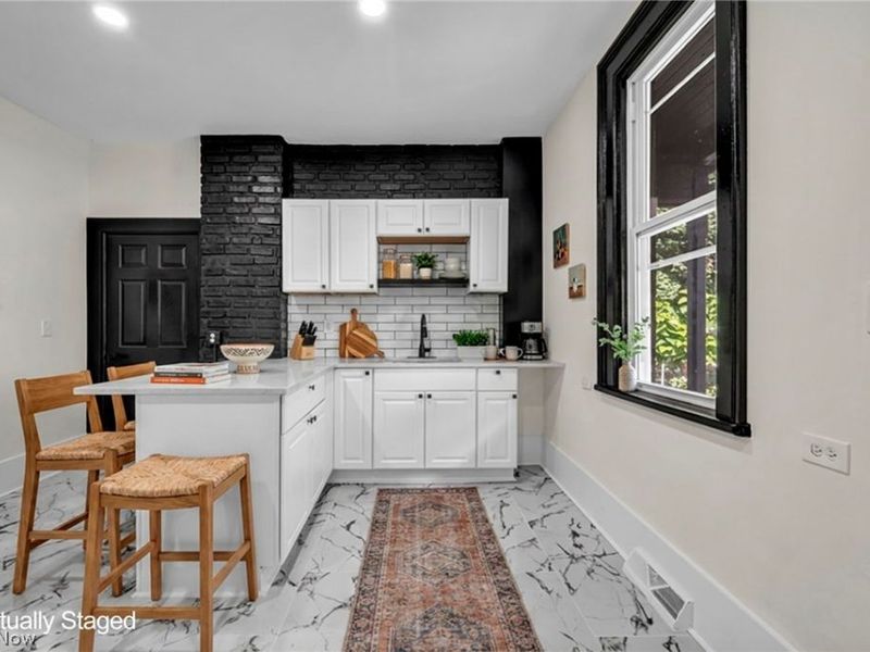 2188 Fulton Road , Cleveland, OH 44113 Photo 21