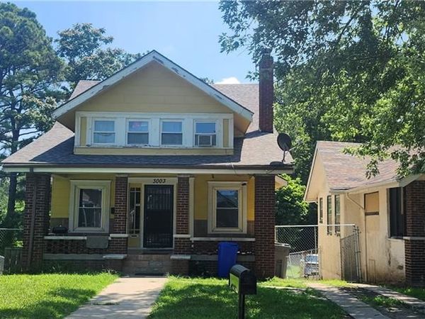 3003 Parkwood Boulevard, Kansas City, KS 66104