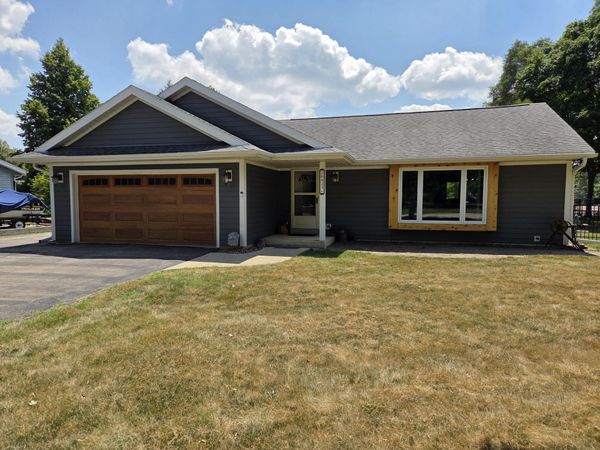 26423 S Wind Lake Rd, Norway, WI 53185