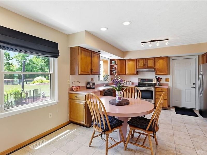 2650 Coppersmith Avenue, Butler Township, OH 45414 Photo 11