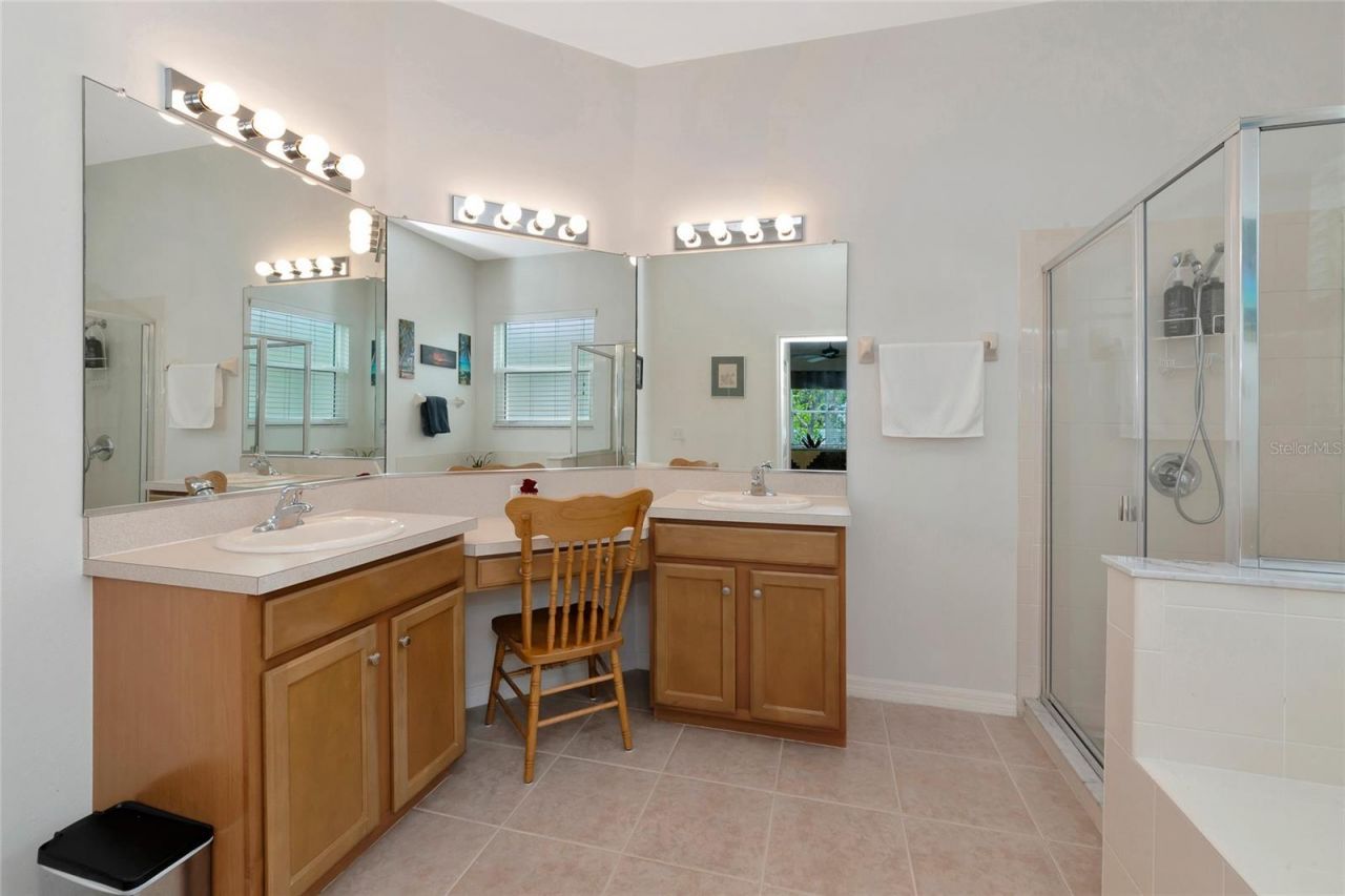 5720 43rd Court E, Bradenton, FL 34203 Photo
