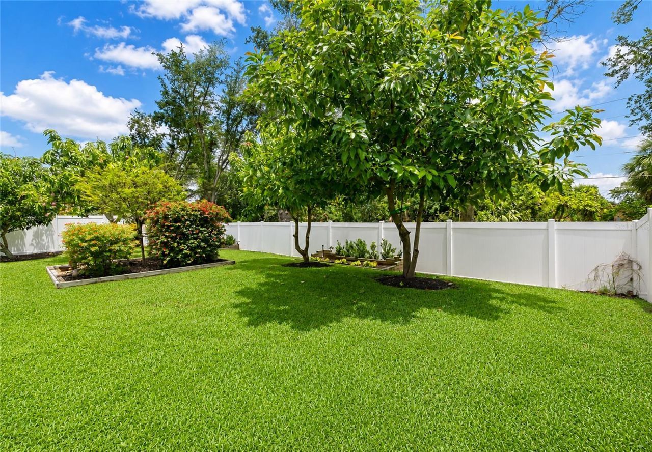 5720 43rd Court E, Bradenton, FL 34203 Photo