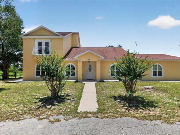 3830 GRIFFIN VIEW DRIVE , LADY LAKE, FL 32159