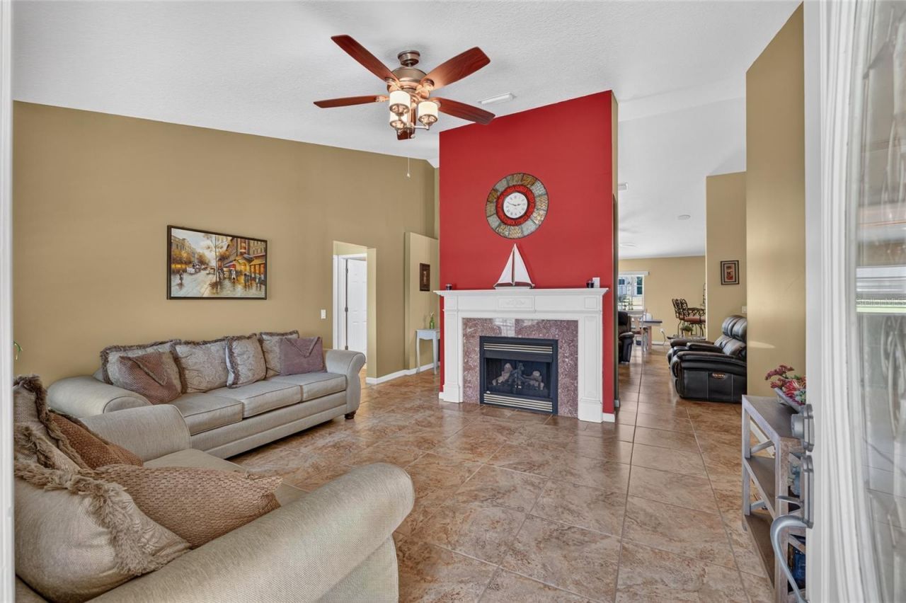 3830 Griffin View Drive, Lady Lake, FL 32159 Photo