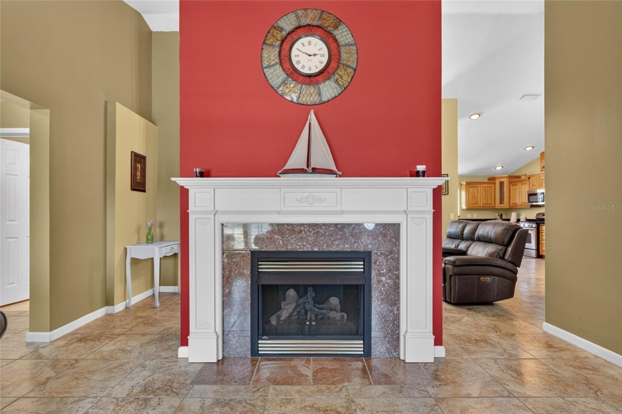 3830 Griffin View Drive, Lady Lake, FL 32159 Photo