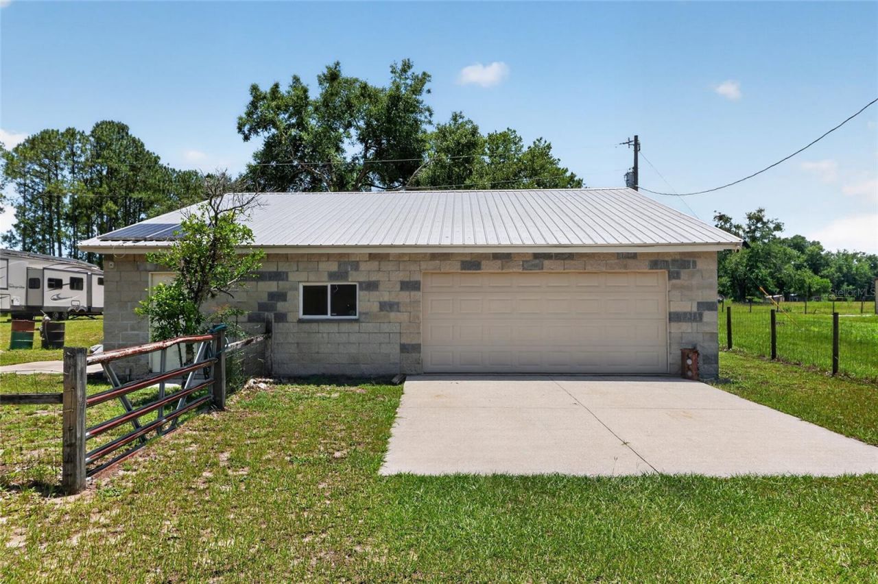 3830 Griffin View Drive, Lady Lake, FL 32159 Photo