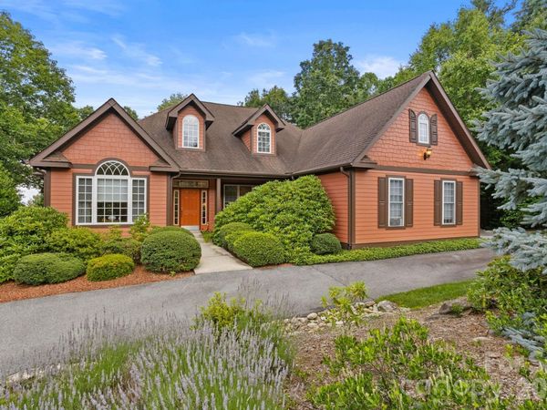 100 Crestgrove Drive , Flat Rock, NC 28731