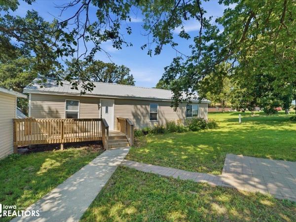 32031 Y Avenue, Union, IA 50258