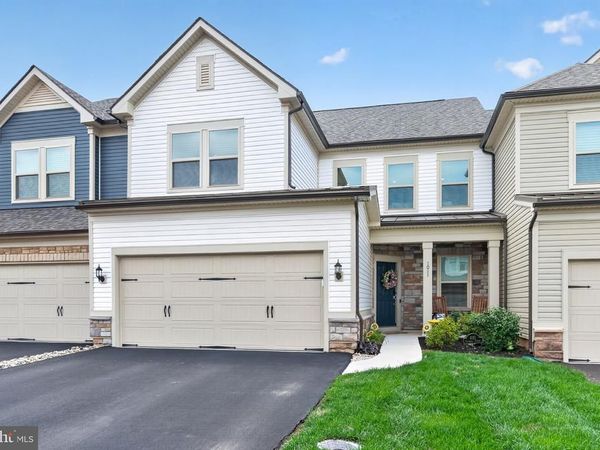 1011 VICTORIA COURT, HATFIELD, PA 19440