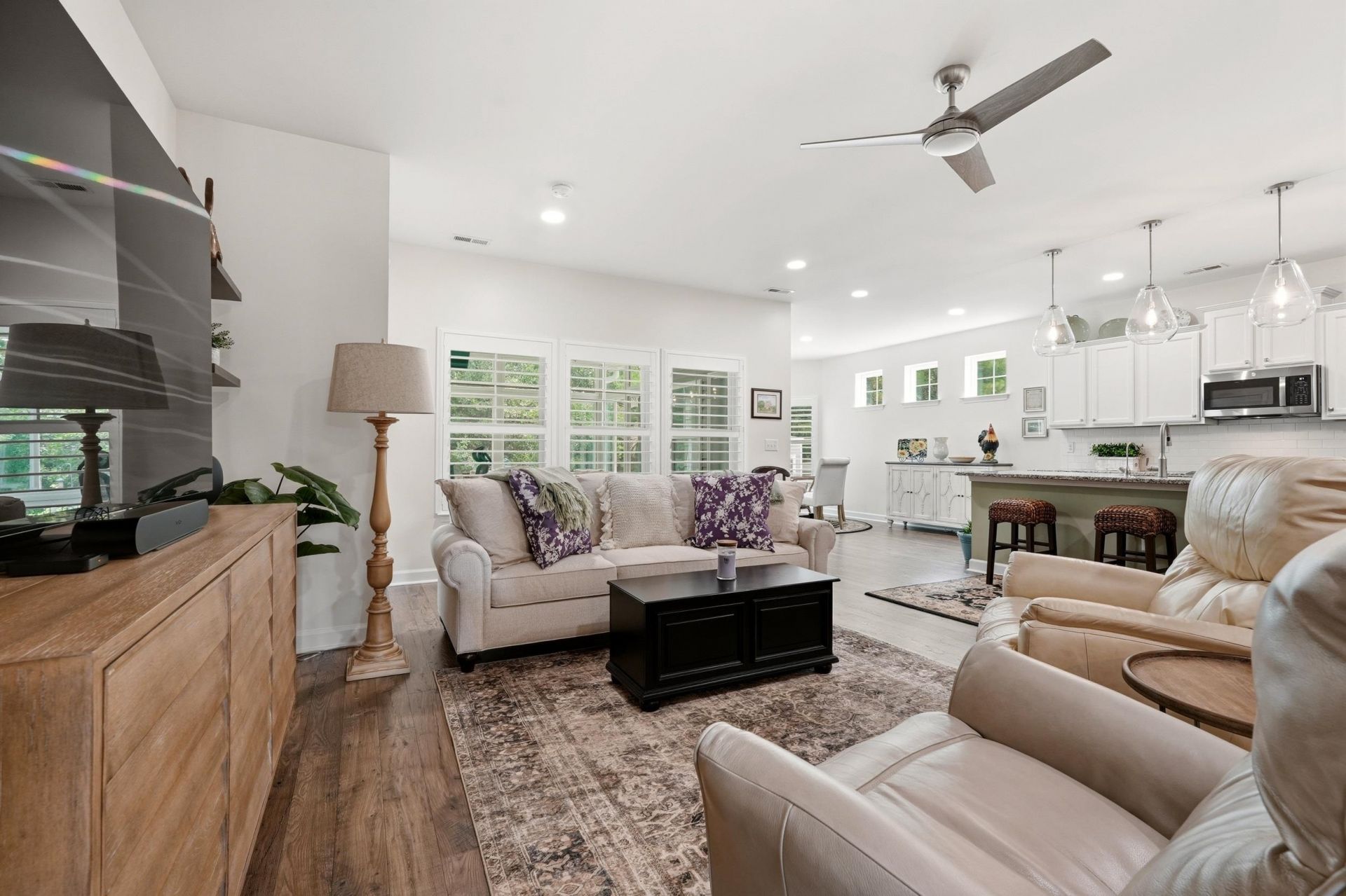 342 Dunbarton Ln. Photo 5