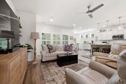342 Dunbarton Ln. photo 4