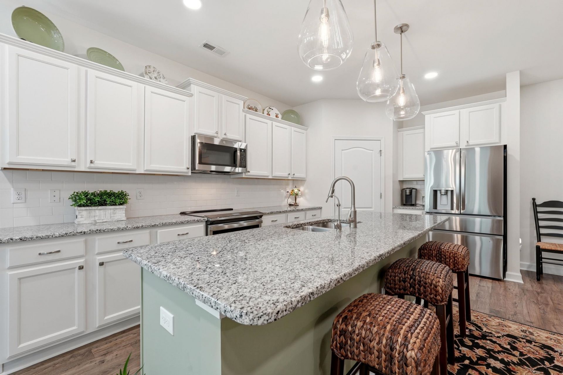 342 Dunbarton Ln. Photo 8