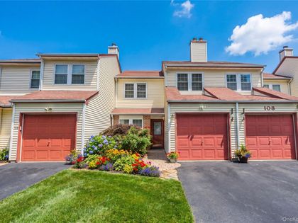 106 Strathmore Court Drive Coram, NY 11727