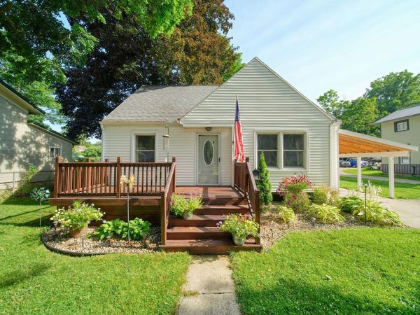 746 Saint Joseph , Adrian, MI 49221