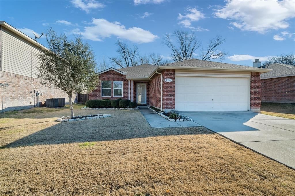 1316 Willow Tree Drive, McKinney, TX 75071 Main Photo