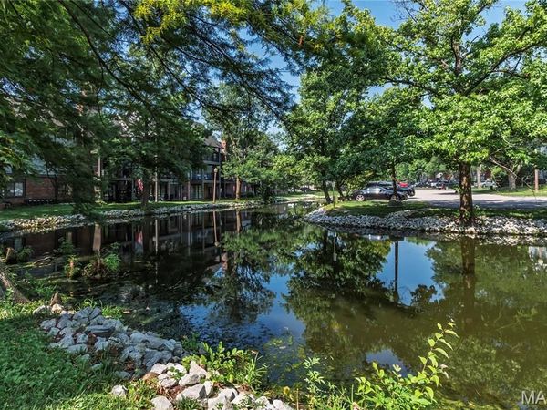 1440 Heritage Landing, Unit 105, St Charles, MO 63303