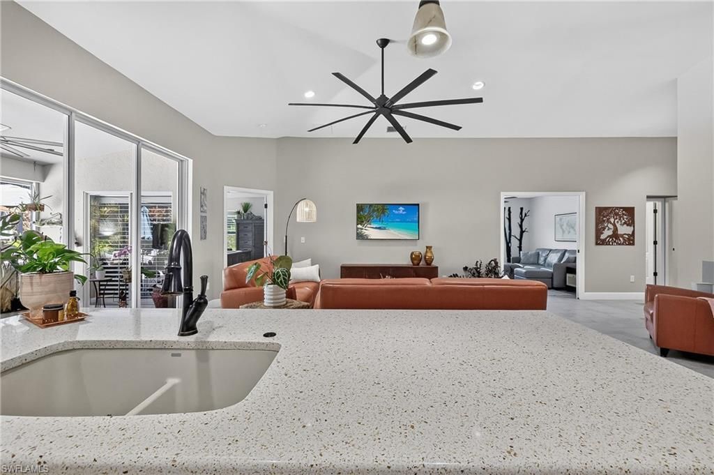 14066 Castle Hill Way, Fort Myers, FL 33919 Photo