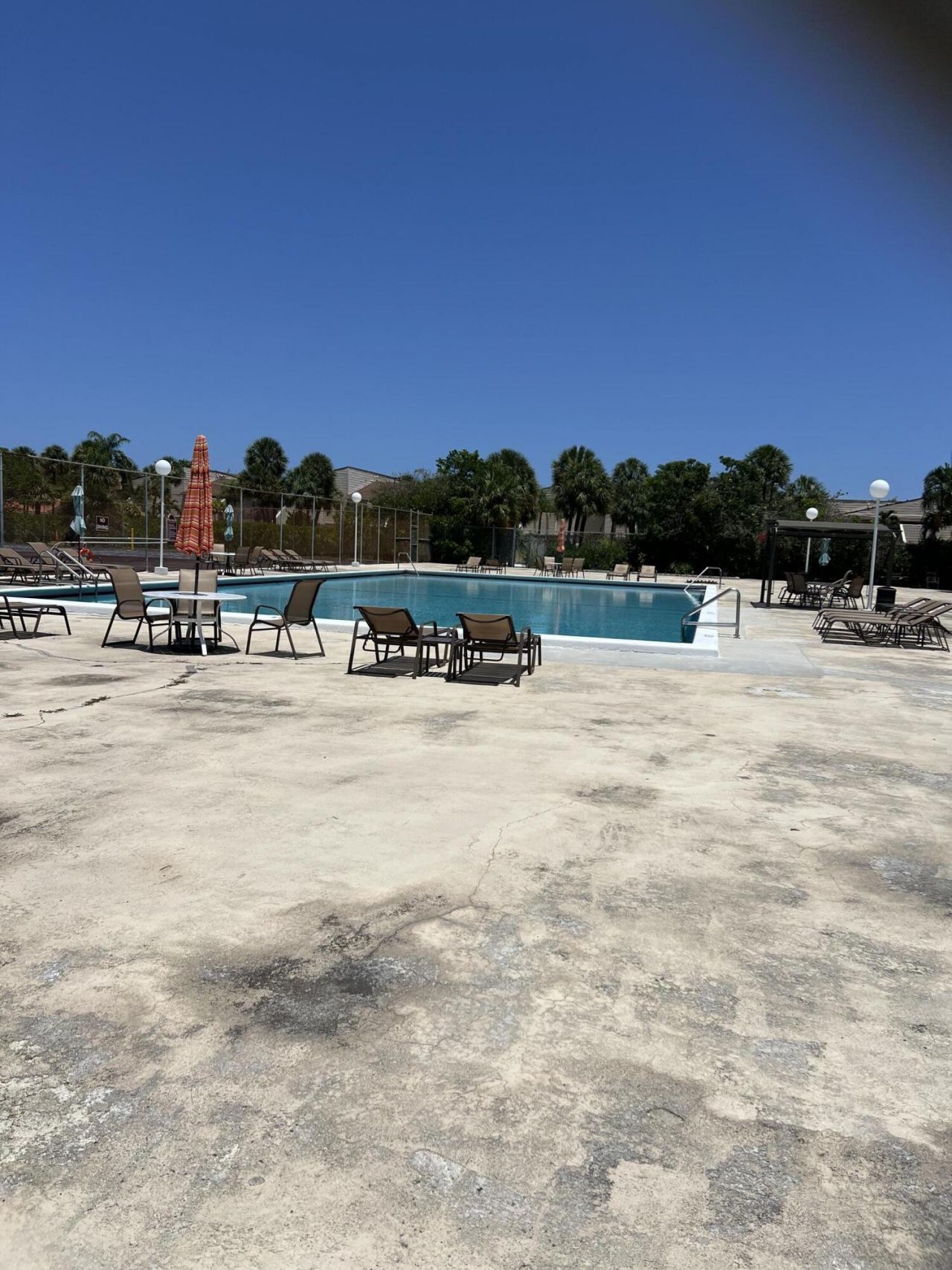 480 Executive Center Drive, Unit 2d, West Palm Beach, FL 33401 Photo
