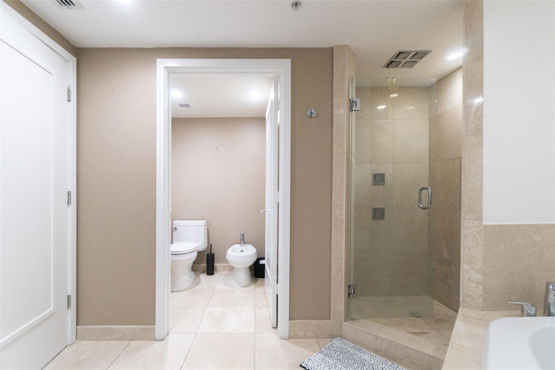 9400 W Bay Harbor Drive, Unit 503, Bay Harbor Islands, FL 33154 Photo