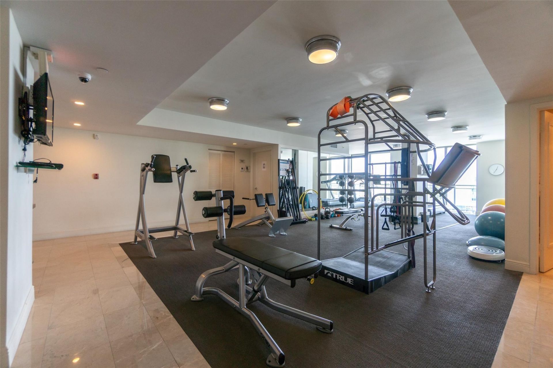 9400 W Bay Harbor Drive, Unit 503, Bay Harbor Islands, FL 33154 Photo