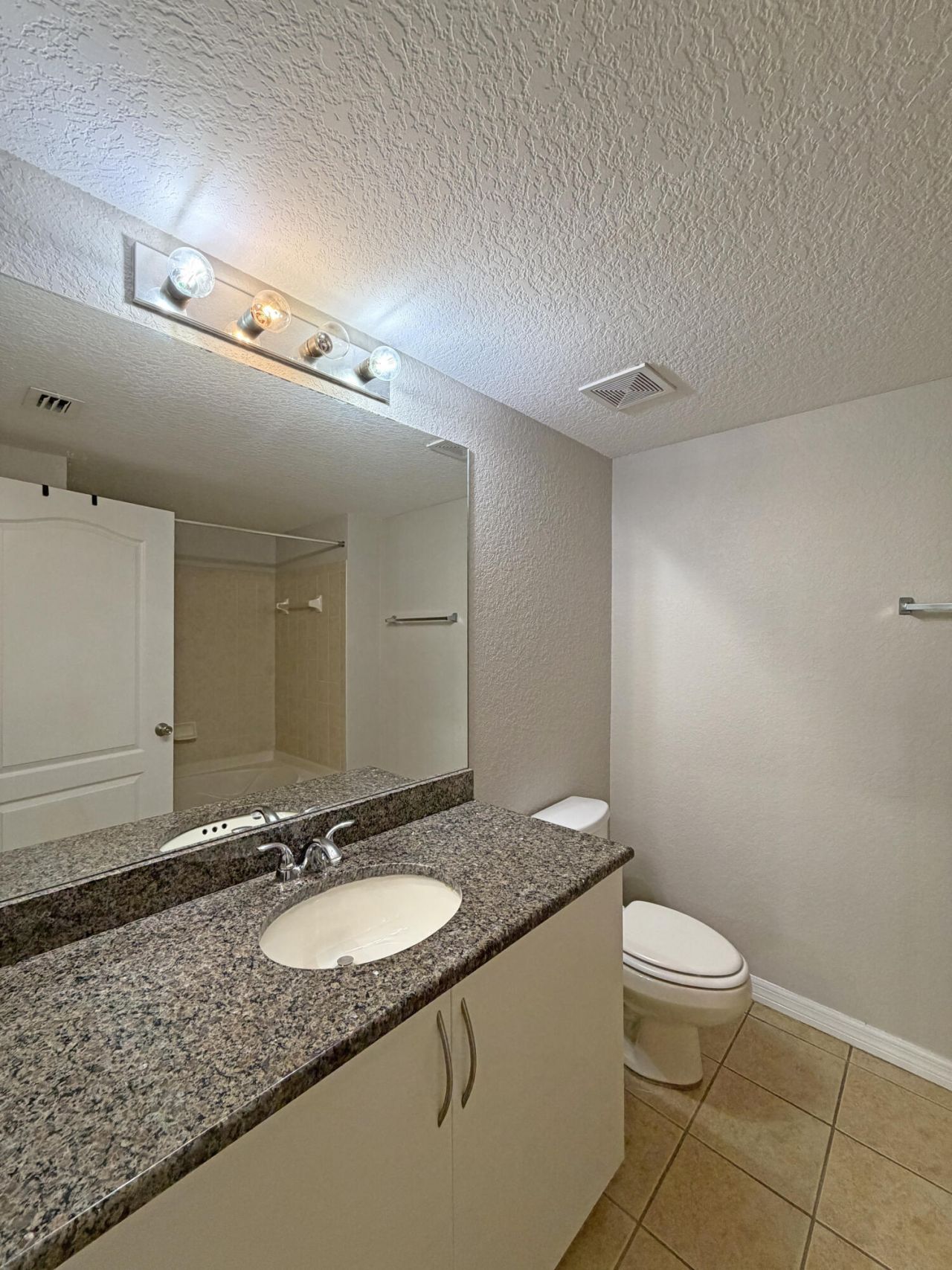 138 SW Peacock Boulevard, Unit 20-106, Port Saint Lucie, FL 34986 Photo