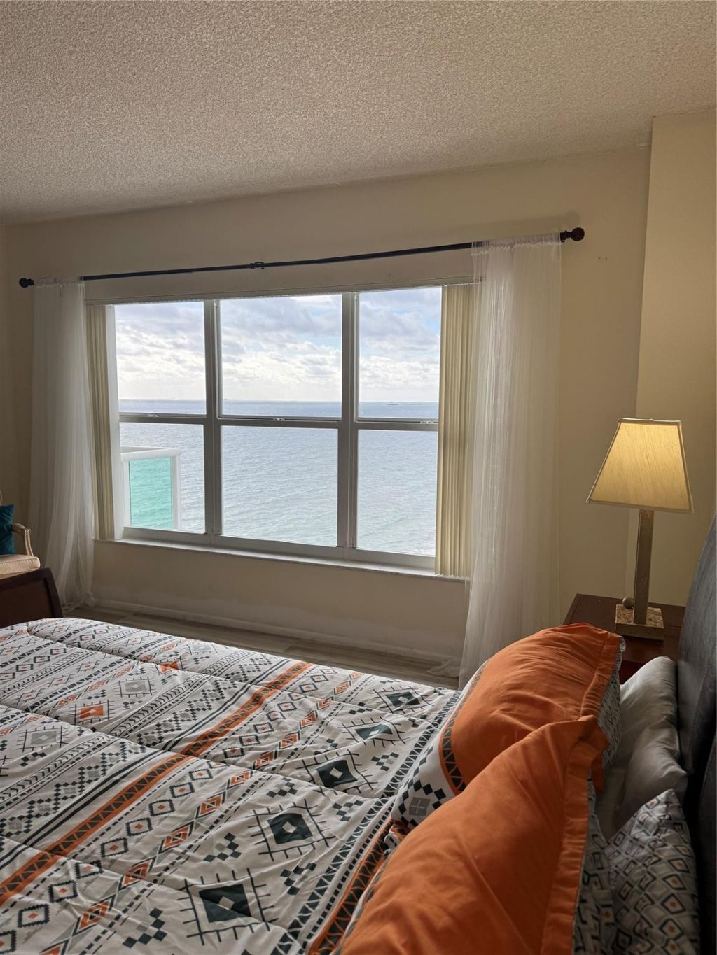 3550 Galt Ocean Drive, Unit 1803, Fort Lauderdale, FL 33308 Photo