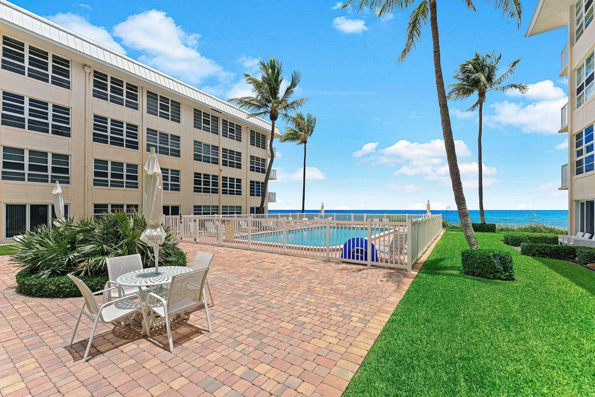 3851 N Ocean Boulevard N, Unit 403, Gulf Stream, FL 33483 Photo