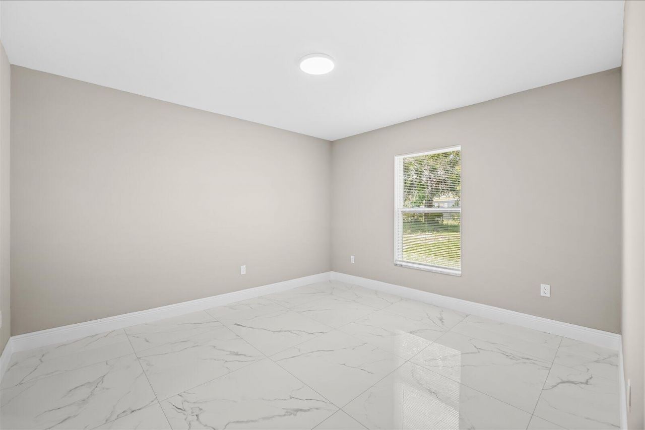 909 20th N, Fort Pierce, FL 34950 Photo