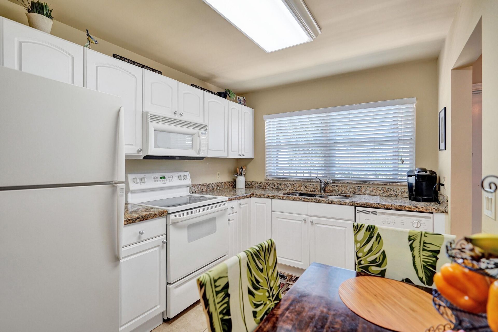 2000 S Federal Highway, Unit 307, Boynton Beach, FL 33435 Photo