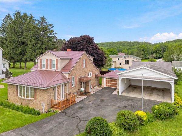 280 Center St, Central City, PA 15926