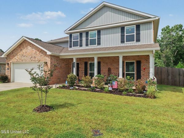 12237 Savannah Circle, Ocean Springs, MS 39564