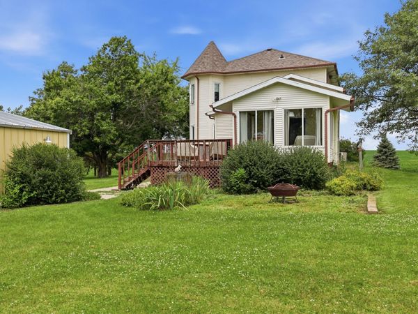 3244 280th Street, Gilman, IA 50106