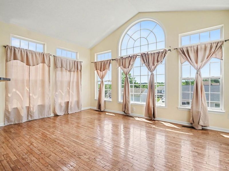 195 Brittony Woods Drive, Monroe, OH 45050 Photo 7