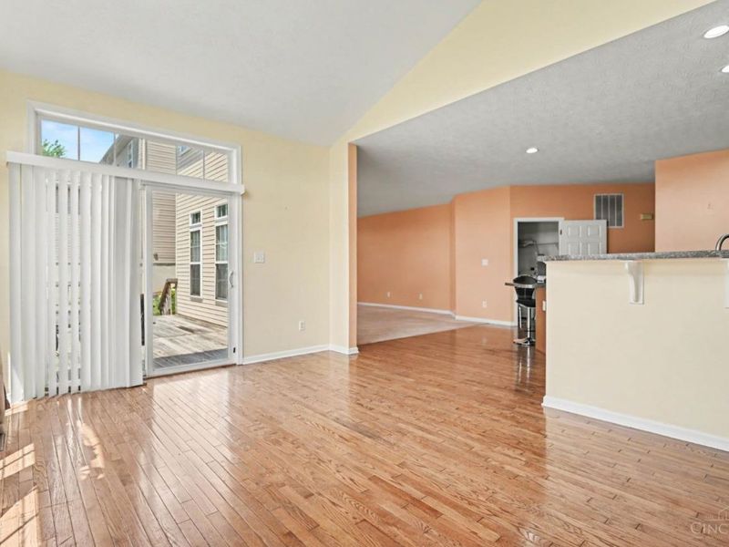 195 Brittony Woods Drive, Monroe, OH 45050 Photo 8