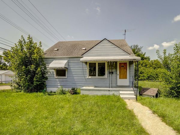24501 Fern Avenue, Eastpointe, MI 48021